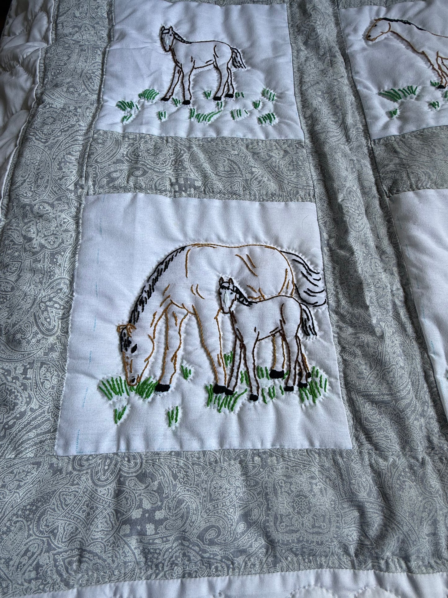 Amish hand quilted  lap quilt or baby quilt