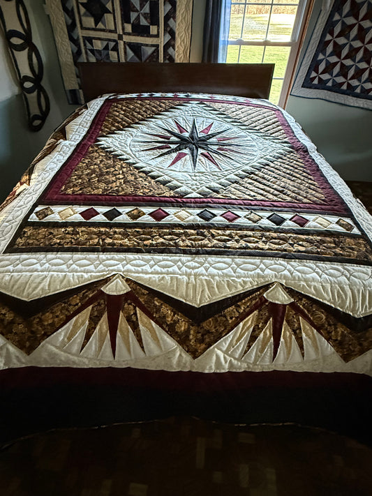 Amish Quilt (Mariner’s Compass)