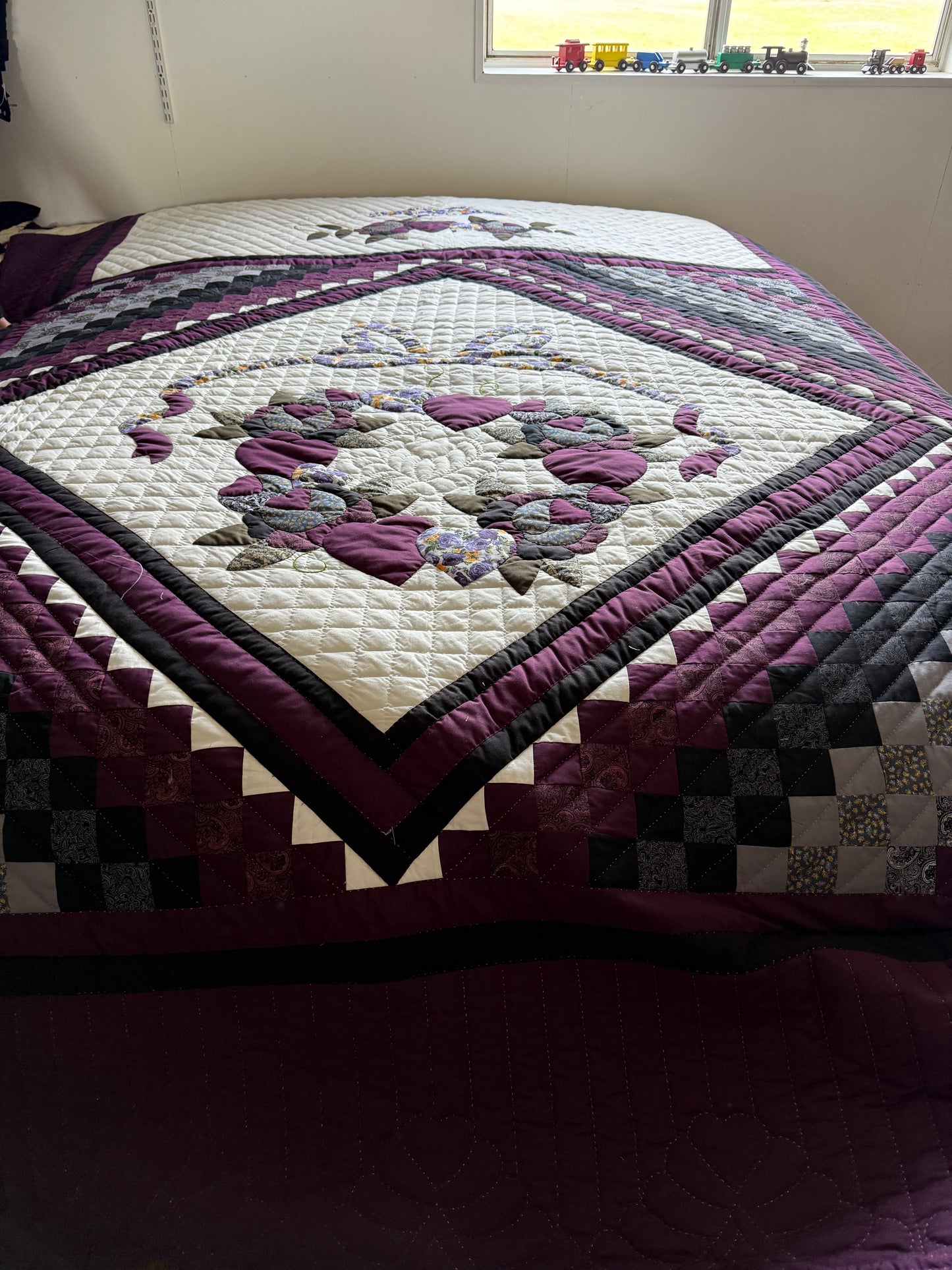 Amish Quilt (trip around the rose)