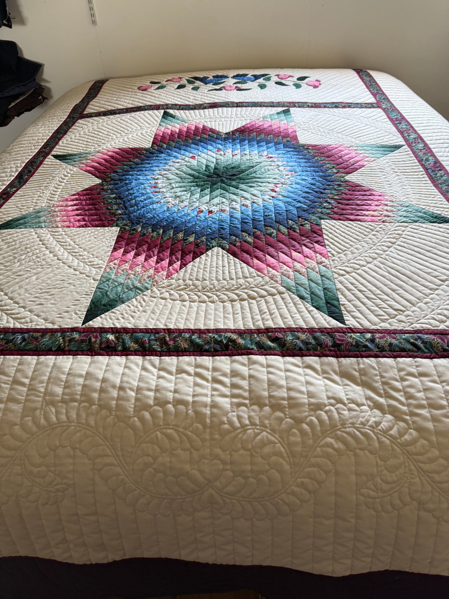 Amish Quilt (Radiant Star)