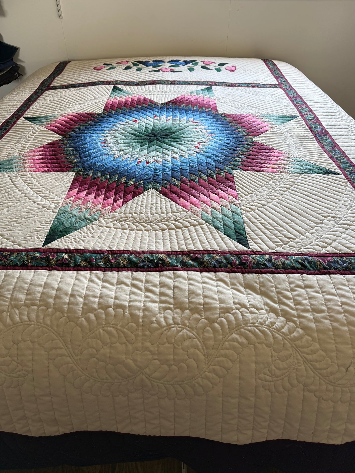 Amish Quilt (Radiant Star)