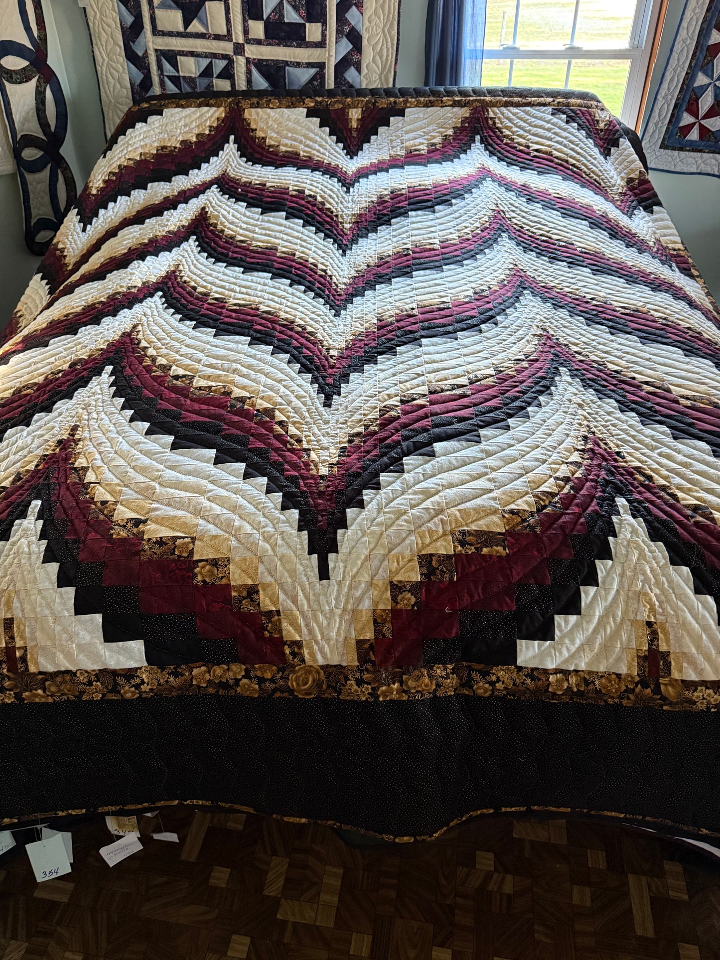 Amish Quilt (Bargello Beauty)