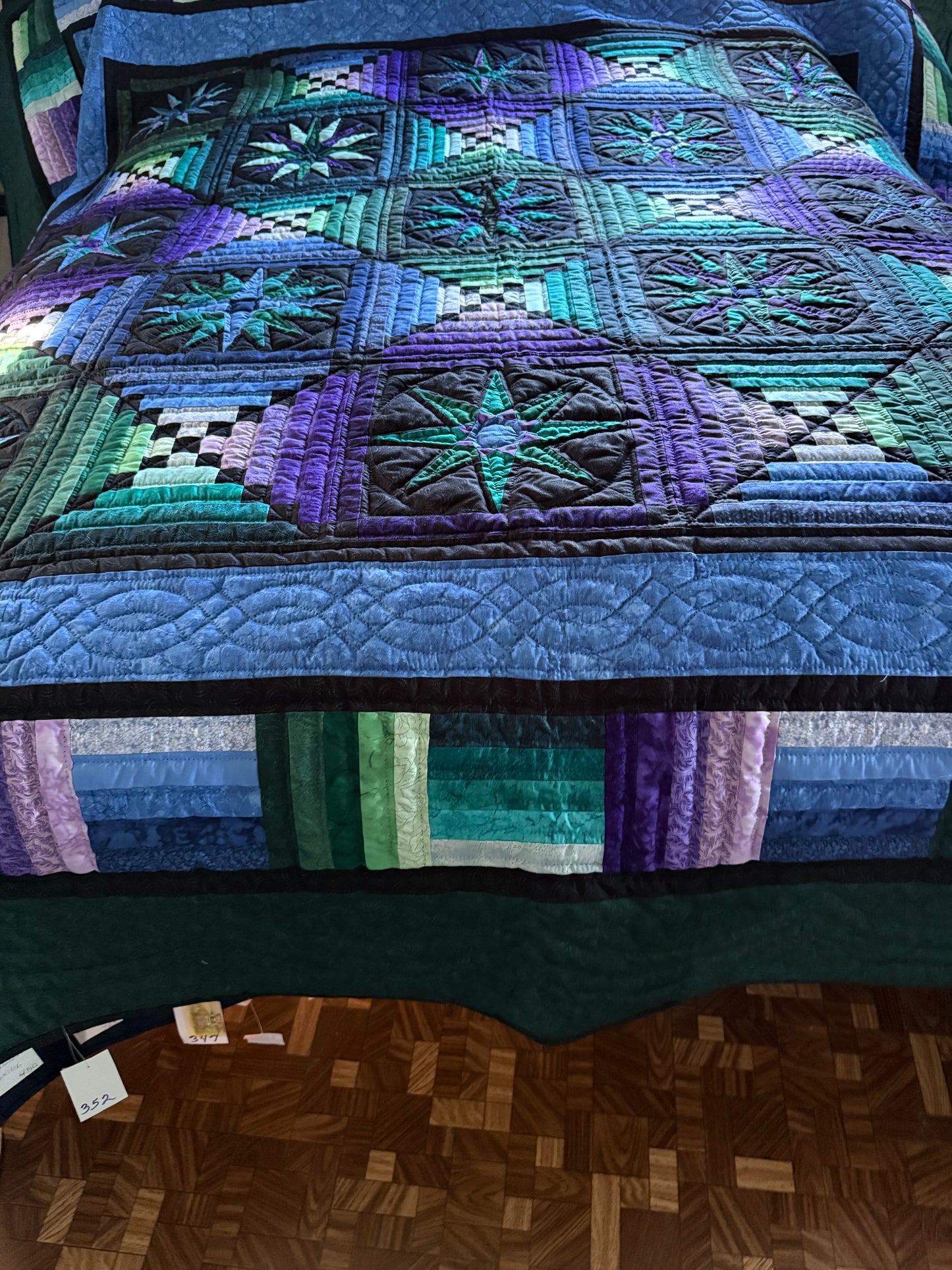 Amish Quilt (Moon Glow)