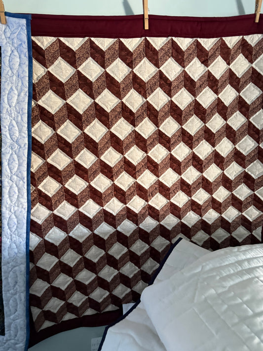 Amish made Wall hanging/ lap quilt