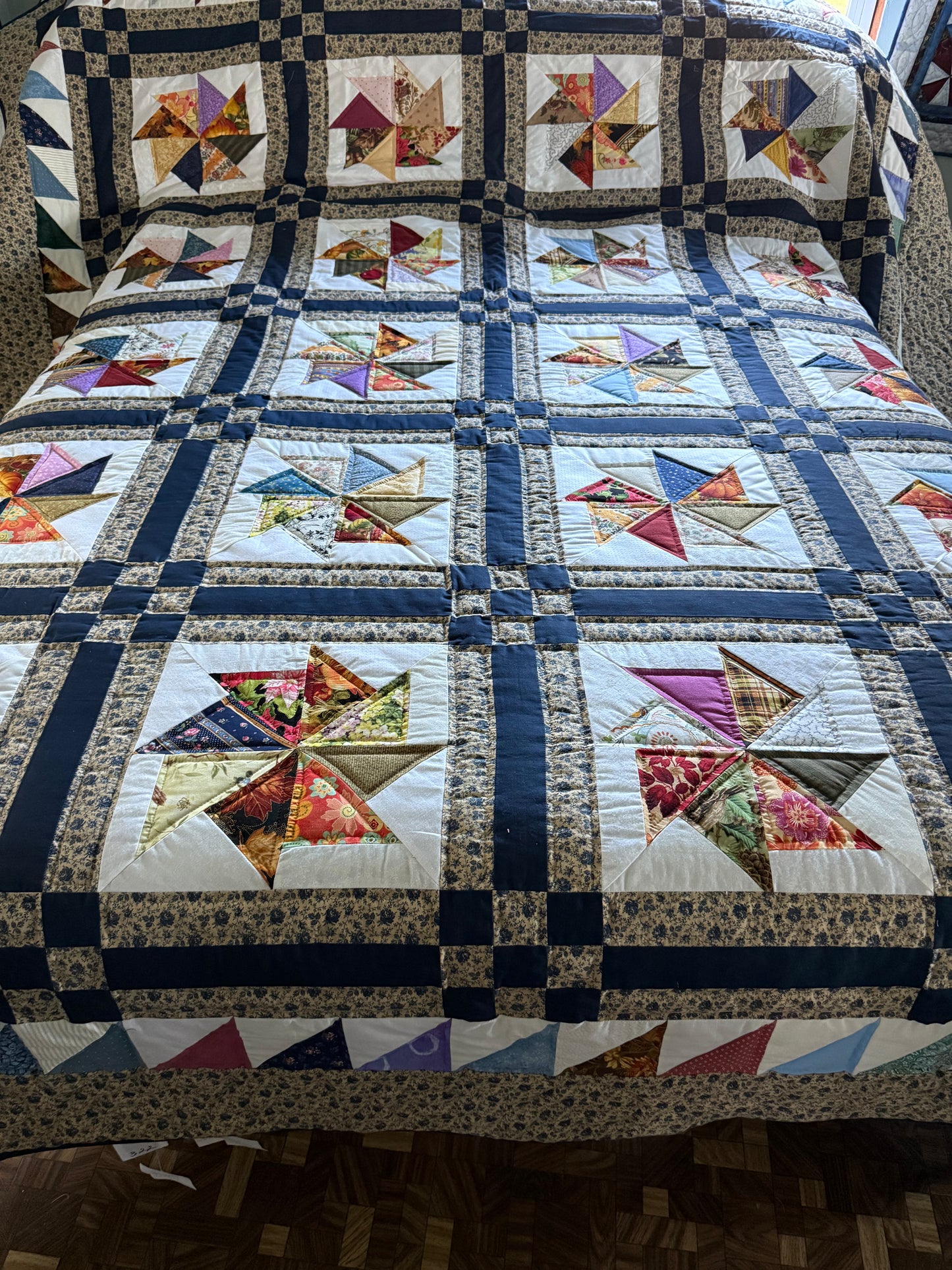 Amish Quilt (Spinning Star)