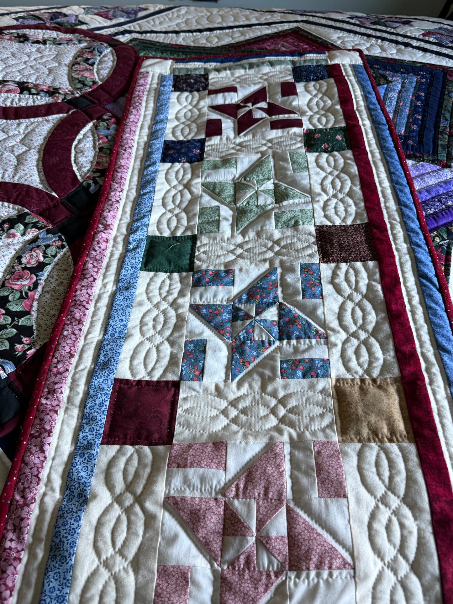 (Amish  quilted table runner