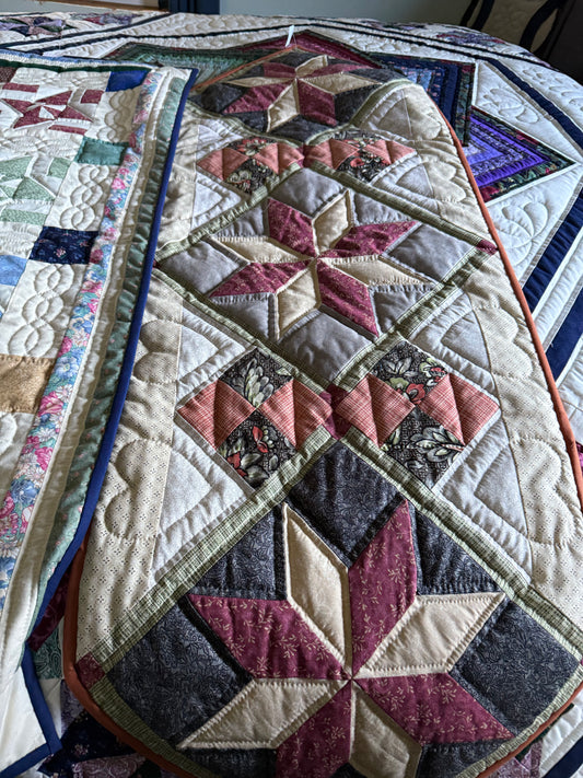 Amish quilted table runner